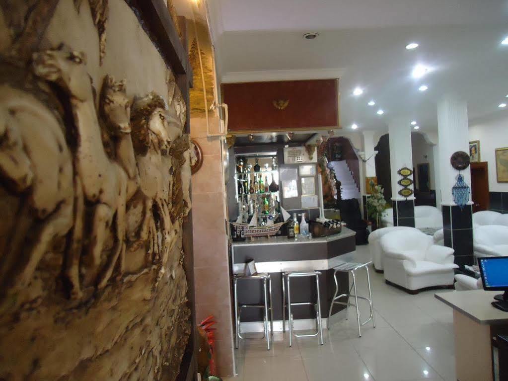 Hotel Vatan 3*